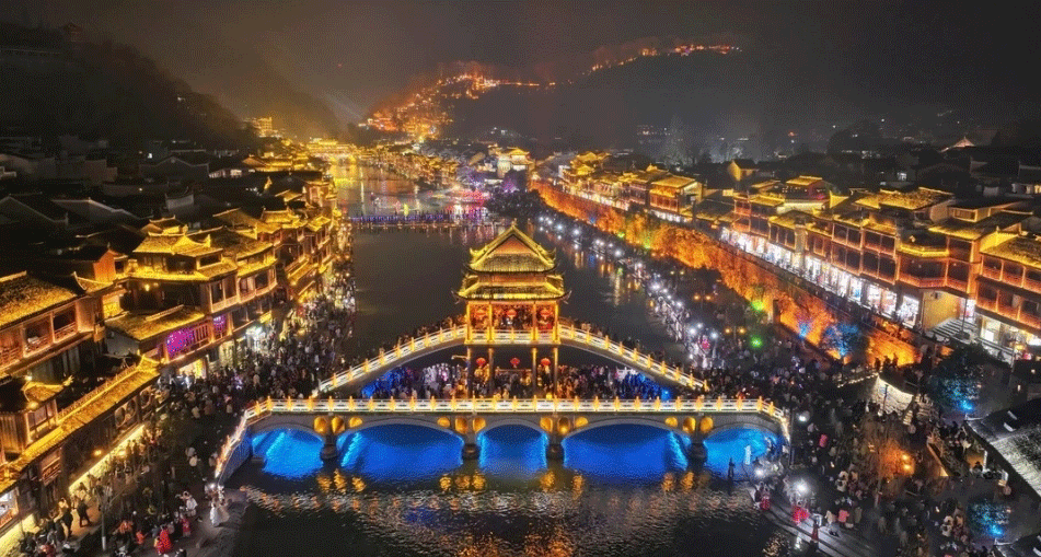 張家界跟團(tuán)游,張家界旅游攻略5天自由行,張家界自駕游,張家界旅游路線(xiàn)攻略,張家界中國(guó)國(guó)際旅行社